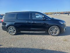 Photo of the vehicle Kia Carnival