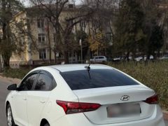 Фото авто Hyundai Solaris