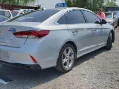 Photo of the vehicle Hyundai Sonata