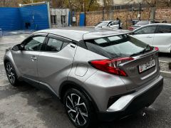 Фото авто Toyota C-HR