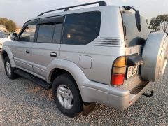 Сүрөт унаа Toyota Land Cruiser Prado