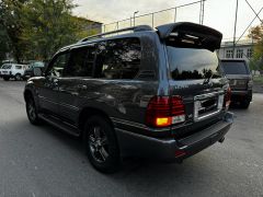 Photo of the vehicle Lexus LX