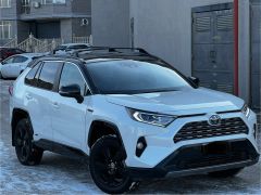 Сүрөт унаа Toyota RAV4