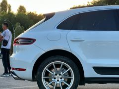 Фото авто Porsche Macan