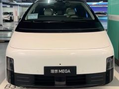 Photo of the vehicle LiXiang Mega