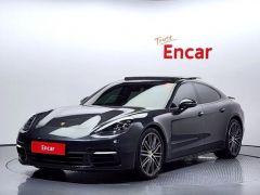 Фото авто Porsche Panamera