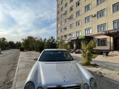 Сүрөт унаа Mercedes-Benz E-Класс