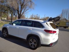 Сүрөт унаа Toyota Highlander