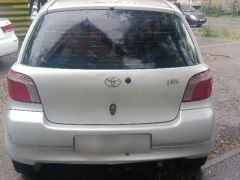 Сүрөт унаа Toyota Vitz