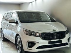 Фото авто Kia Carnival