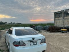 Photo of the vehicle Toyota Crown