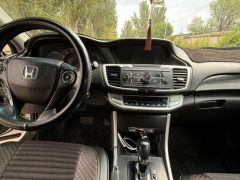 Сүрөт унаа Honda Accord