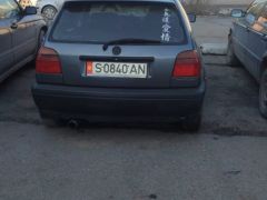 Сүрөт унаа Volkswagen Golf