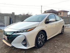 Фото авто Toyota Prius