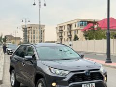 Сүрөт унаа Toyota RAV4