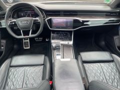 Photo of the vehicle Audi S6