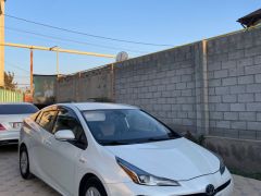 Фото авто Toyota Prius