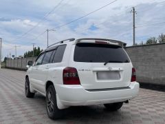 Сүрөт унаа Toyota Kluger