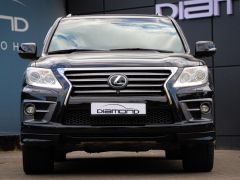 Photo of the vehicle Lexus LX