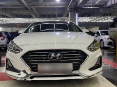 Photo of the vehicle Hyundai Sonata