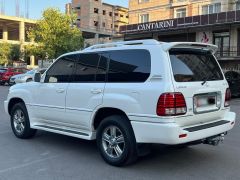 Photo of the vehicle Lexus LX