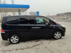 Фото авто Honda Stepwgn