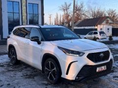 Сүрөт унаа Toyota Highlander