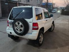 Сүрөт унаа Mitsubishi Pajero iO