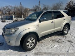 Photo of the vehicle Toyota Fortuner