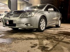 Сүрөт унаа Toyota Avensis