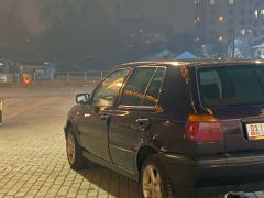 Photo of the vehicle Volkswagen Golf