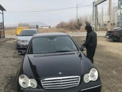 Сүрөт унаа Mercedes-Benz C-Класс