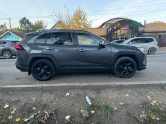 Photo of the vehicle Toyota RAV4