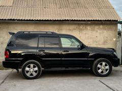 Photo of the vehicle Lexus LX