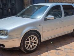 Фото авто Volkswagen Golf