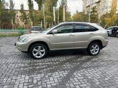 Photo of the vehicle Lexus RX