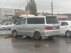 Сүрөт унаа Toyota Alphard