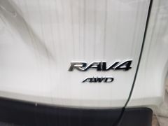 Фото авто Toyota RAV4