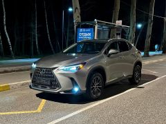 Photo of the vehicle Lexus NX