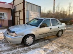 Сүрөт унаа Daewoo Nexia