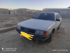 Photo of the vehicle Audi 100