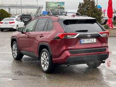 Сүрөт унаа Toyota RAV4