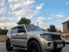 Фото авто Mitsubishi Pajero