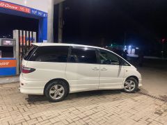 Фото авто Toyota Estima