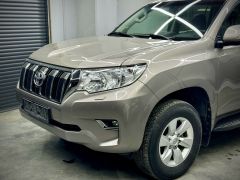 Сүрөт унаа Toyota Land Cruiser Prado