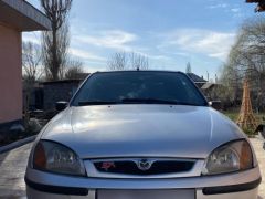 Сүрөт унаа Mazda 121