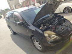 Сүрөт унаа Honda Stream