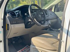 Сүрөт унаа Kia Carnival