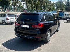 Photo of the vehicle BMW X5