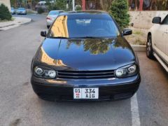 Photo of the vehicle Volkswagen Golf